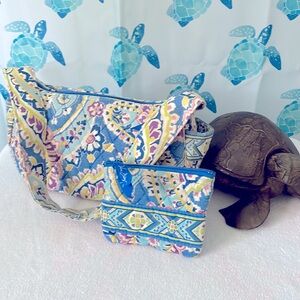 Small Vera Bradley purse with coin purse.